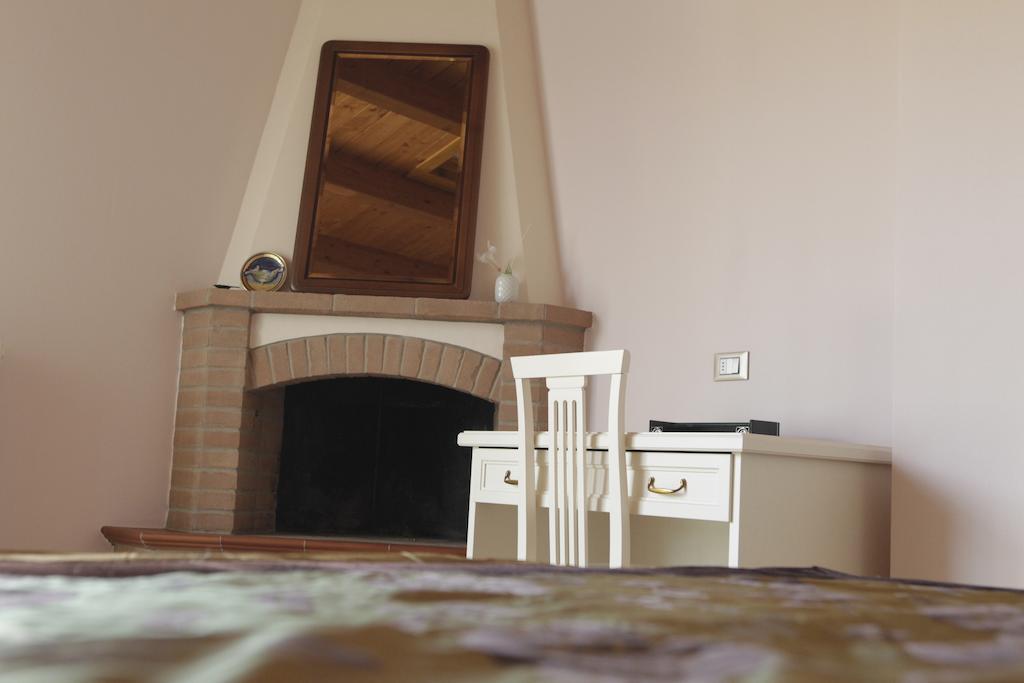 B&B Magic Dozza Habitación foto